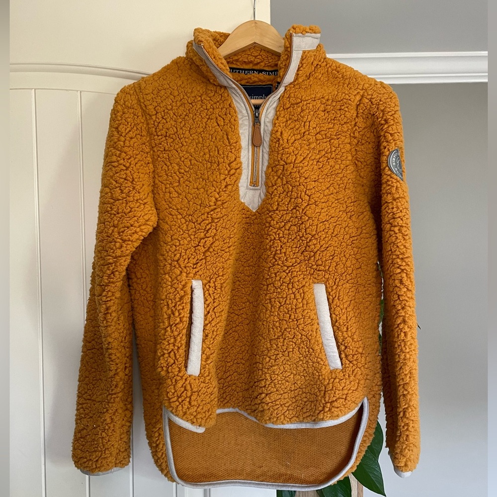 Simply Southern Sherpa Quaterzip Pullover size Medium